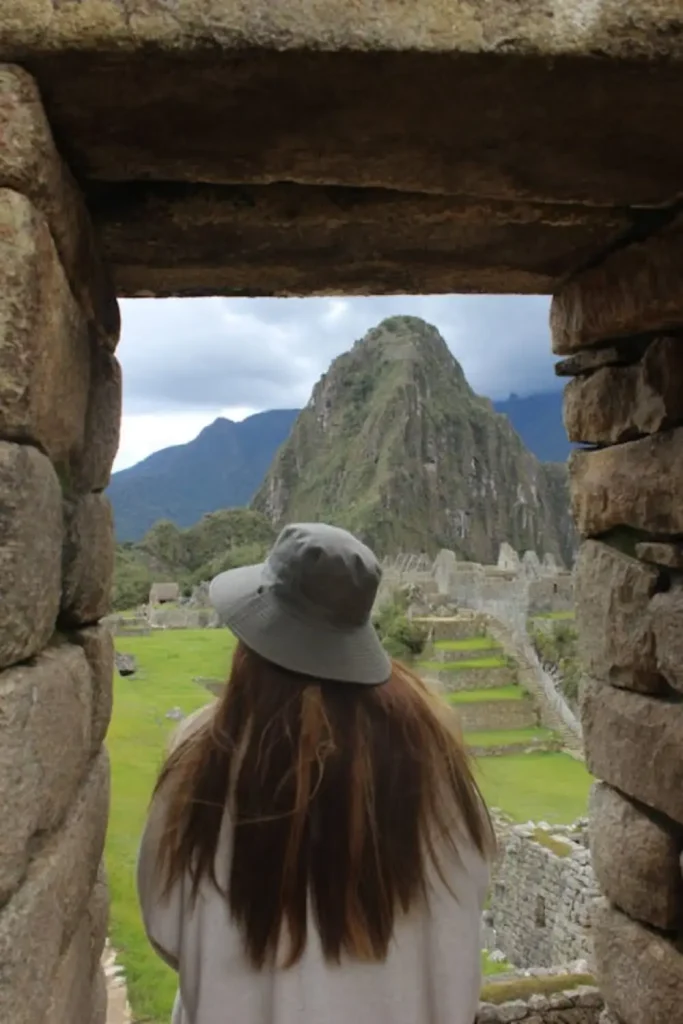 Camino de la Luz: Una Jornada Espiritual de Cusco a Machu Picchu